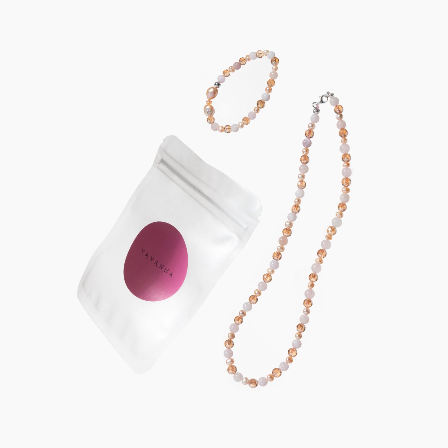 NECKLACE V-DAY